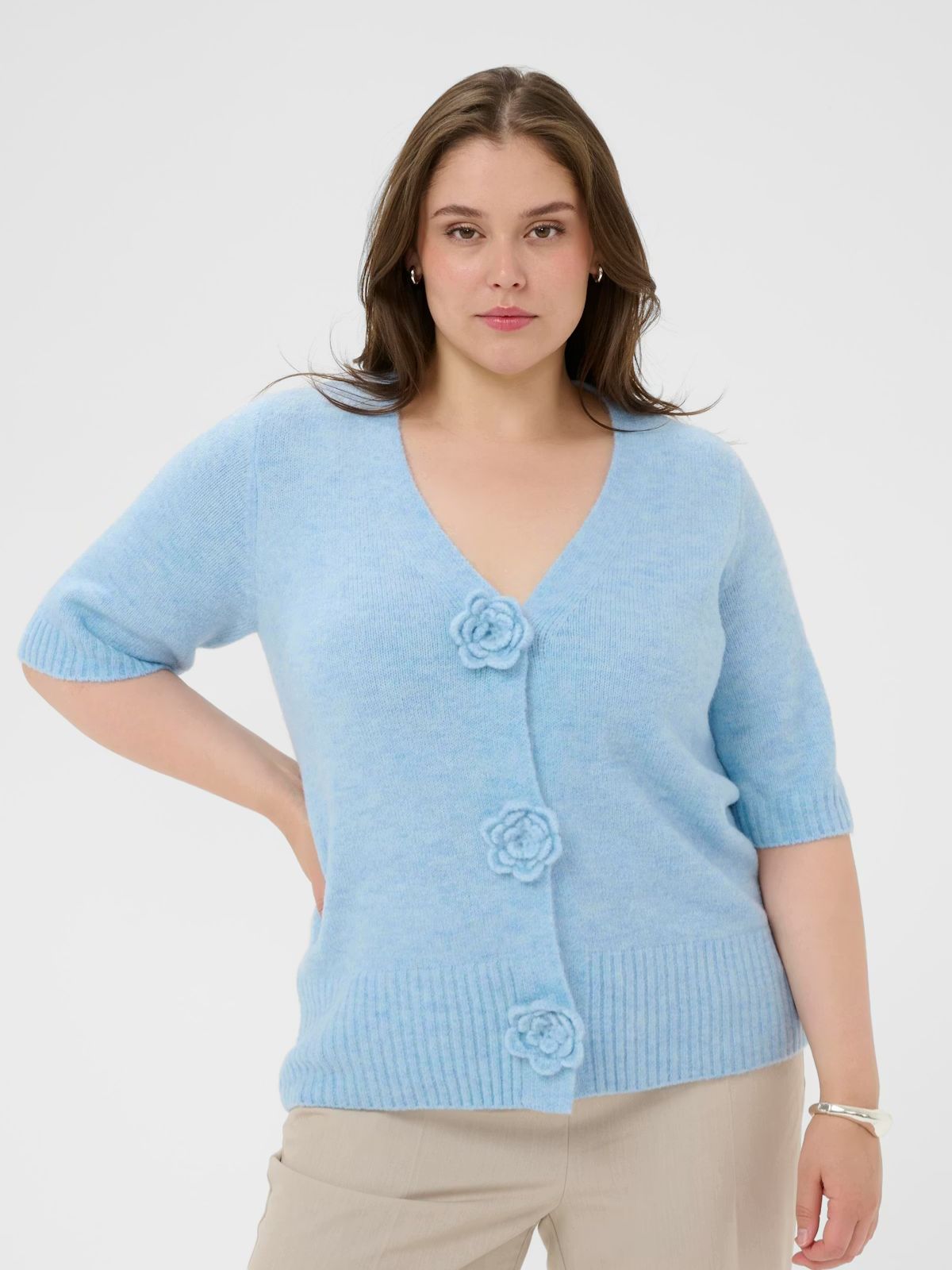 Cardigan avec fleurs Kaffe Curve 