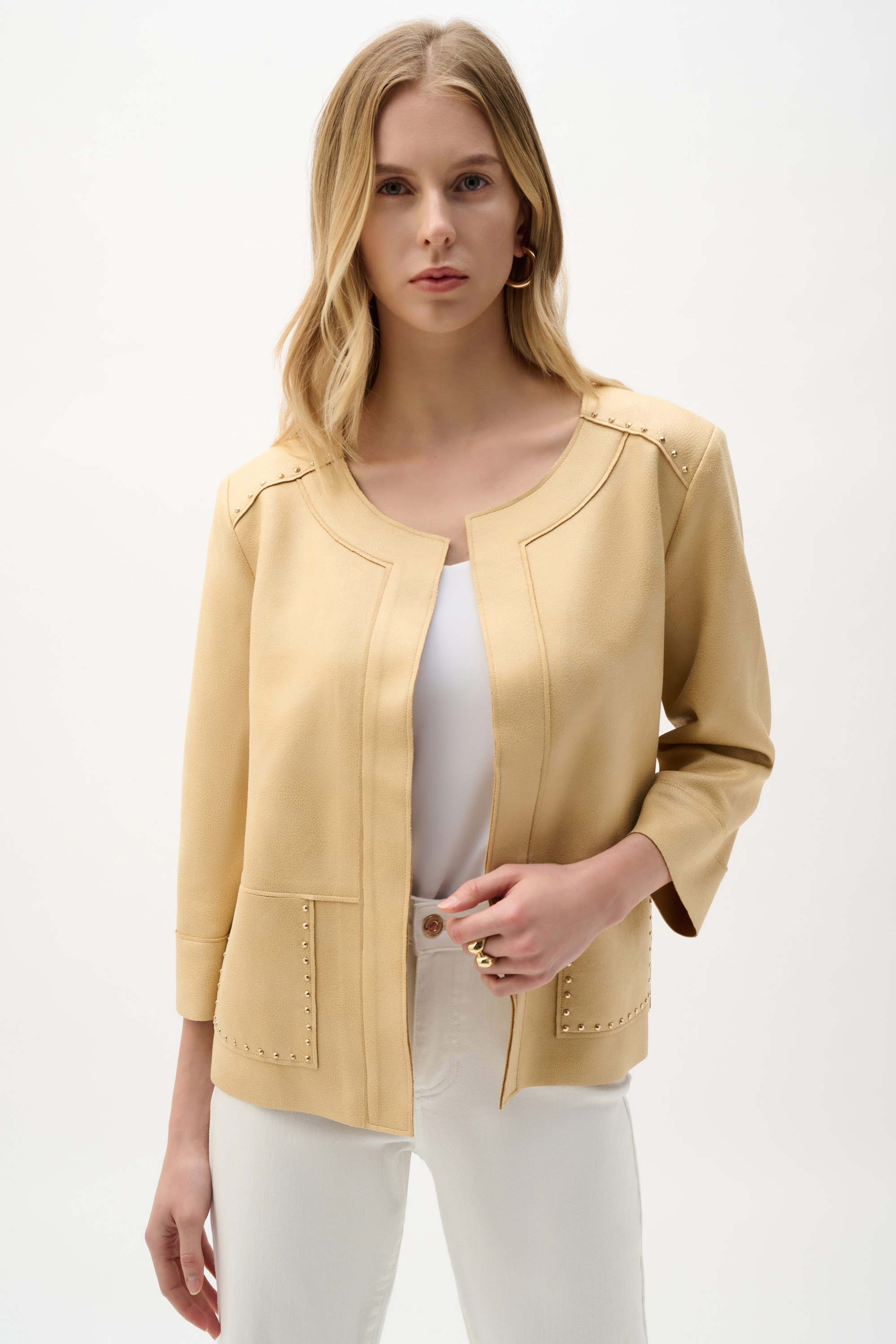 Blouson boxy en scuba faux suède métallisé avec ornements cloutés Joseph Ribkoff 