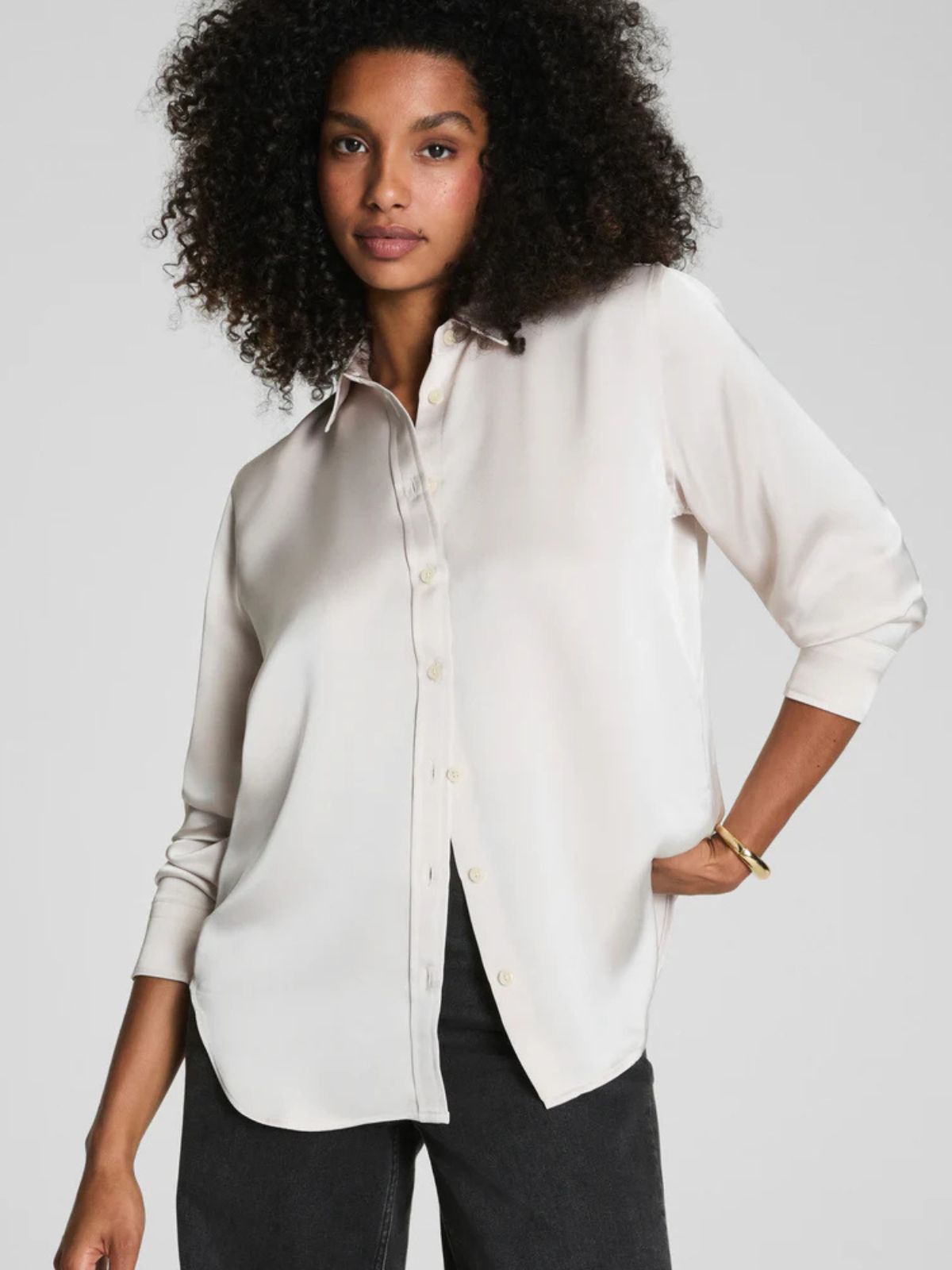 Chemise lisse et soyeuse à boutons Spanx 
